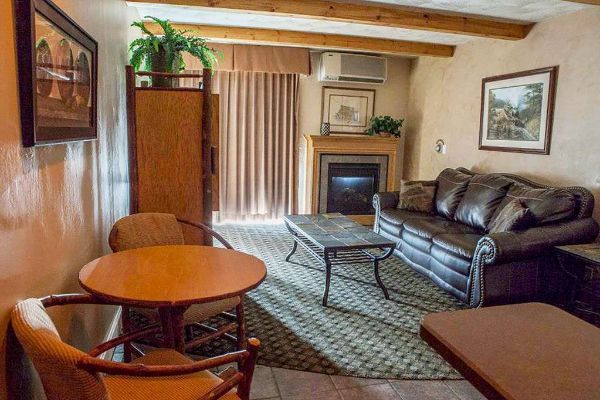 RED LION HOTEL BILLINGS (Billings)
